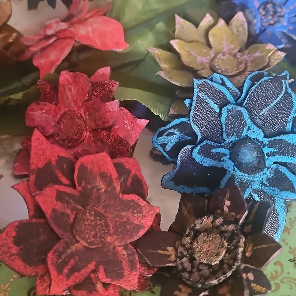 Hand Crafted Flower Genuine Leather Dog Collar Charm NEW